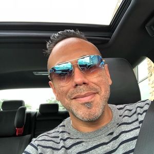 Meet your Posher, Donald